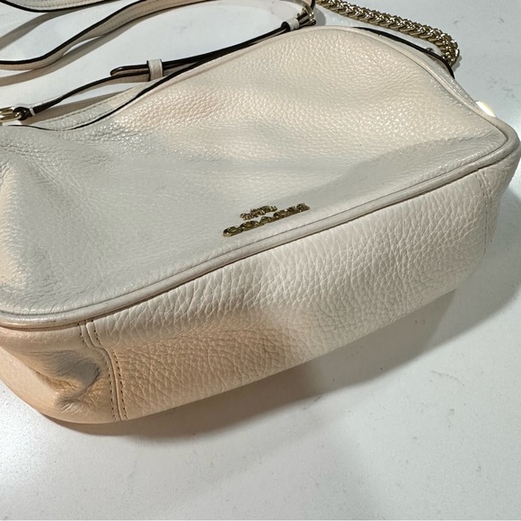 Coach Crossbody Bag - Picture 4 of 7